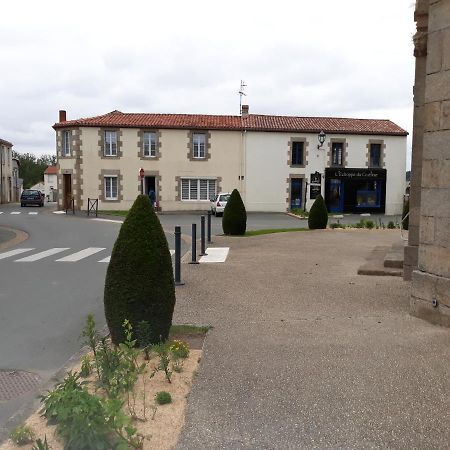 Gite De La Fontaine Marsi Saint-Mars-la-Reorthe Ngoại thất bức ảnh